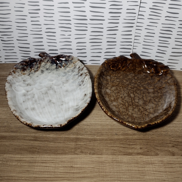 Acorn Candy/Trinket Dishes Set of 2 - Picture 3 of 10